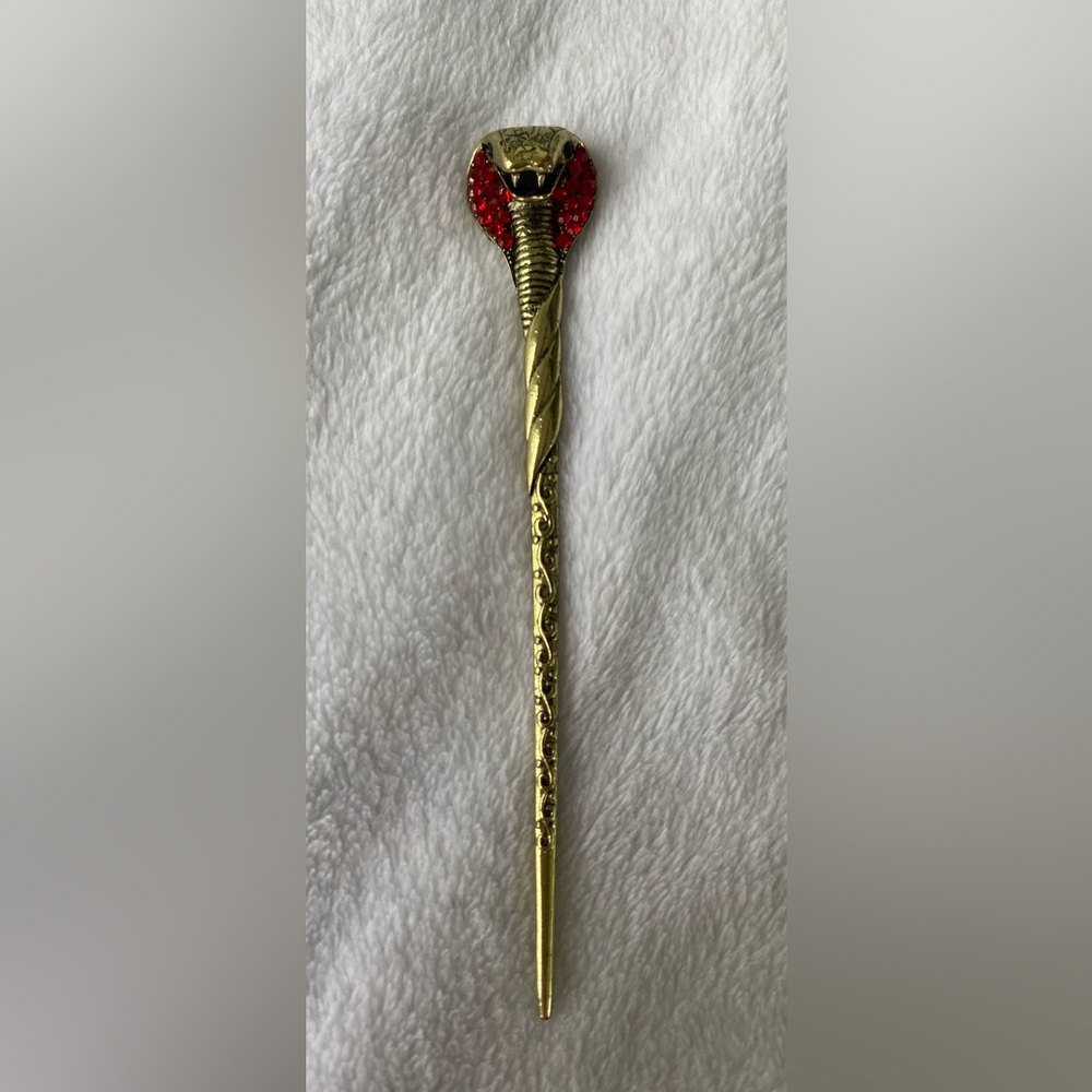Gold Ornate Hair Stick